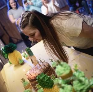 Meet your Posher, Emma